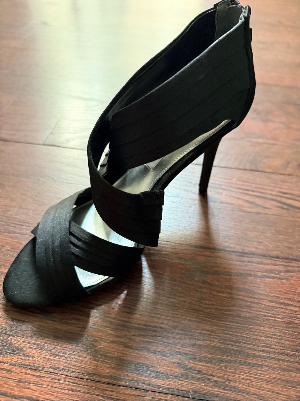 Black Strappy Women’s Dress heels - Picture 3 of 5
